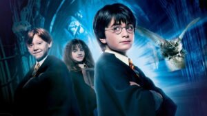 Harry Potter vuelve a los cines con sus 8 películas y 12 minutos de material extra en 'Harry Potter y la piedra filosofal'.