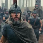 Matt Damon humaniza a Odiseo, pero al mismo tiempo el enfoque de la película nos deja sin la mejor parte del protagonista. Lo comentamos en la crítica de 'La Odisea' de Chritopher Nolan de laCritica.es.