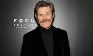 Las películas de Willem Dafoe le permiten ir cambiando su aspectos físico como un camaléon, ¡y es algo que le encanta!