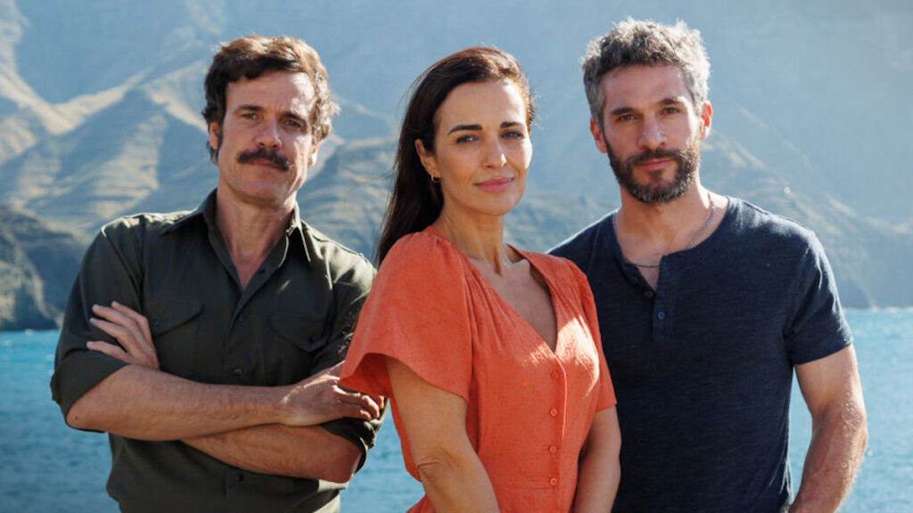 Michel Noher, Paula Echevarría y Daniel Grao, protagonistas de 'A la deriva'.