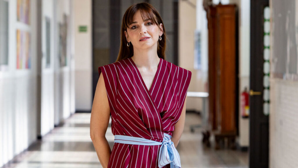 Leonor Watling interpreta a Verónica, la protagonista de 'Cabeza alta'.