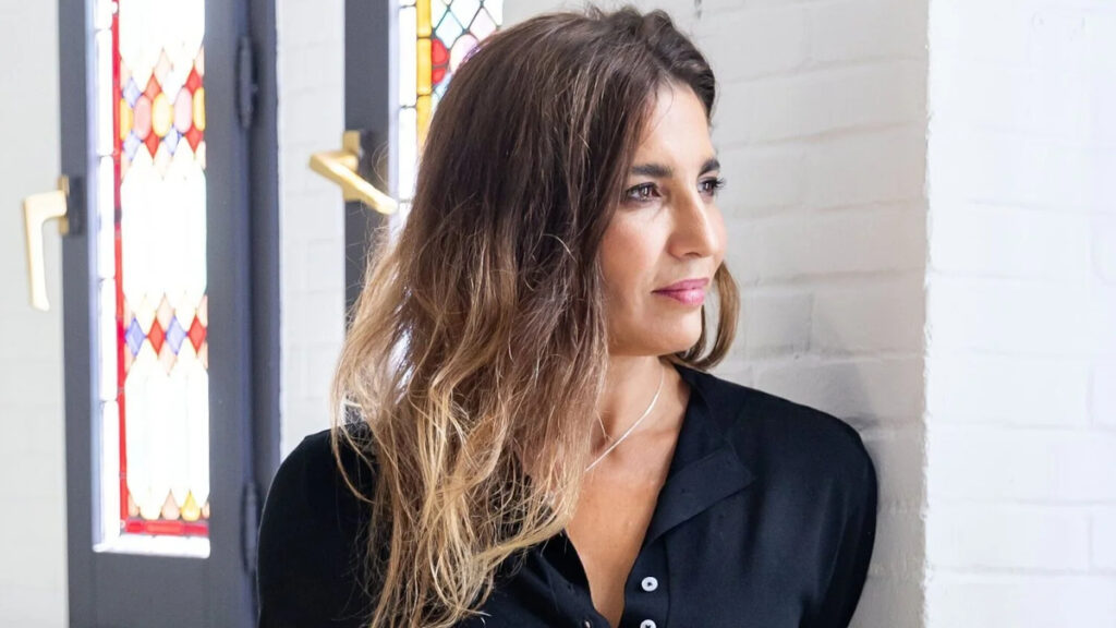 Lucía Jiménez interpreta a una abogada en 'Cabeza alta'.