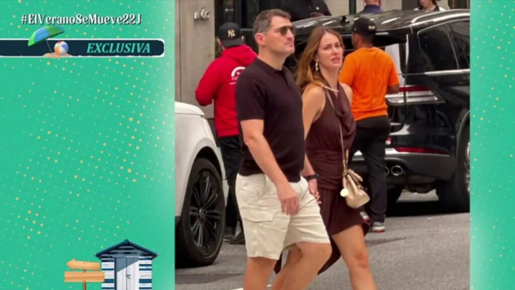 Imágenes de 'El verano se mueve' en las que se ve a Iker Casillas paseando junto a Irene Esser por Nueva York.
