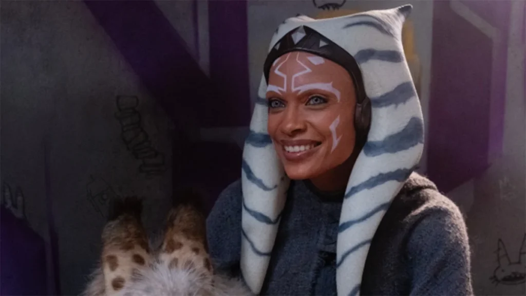 Aunque al final no salió en 'Spider-Man: Brand New Day', Rosario Dawson sí que volverá a encarnar a Ahsoka Tanto en la temporada 2 de 'Ahsoka'.