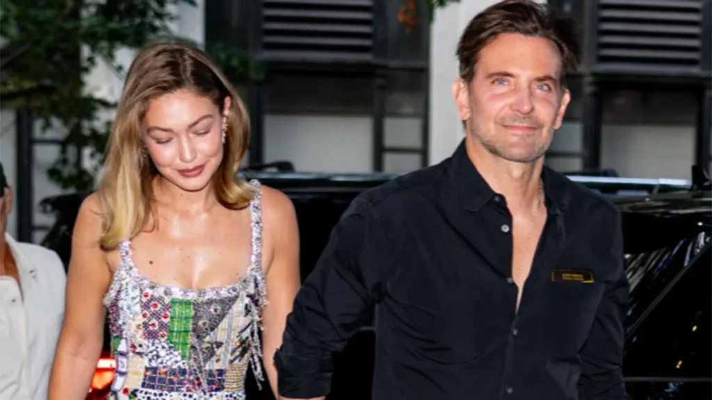 Bradley Cooper y Gigi Hadid, cazados en París con nuevos anillos que podrían revelar que ha habido boda secreta.