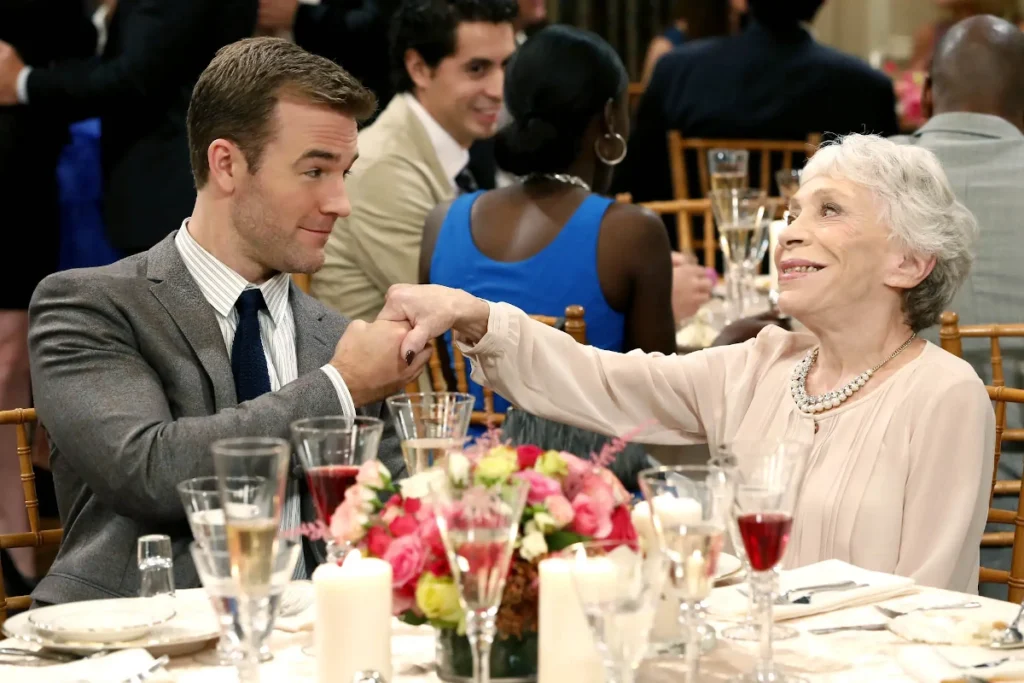 Los fallecidos Bunny Levine y James Van der Beek.