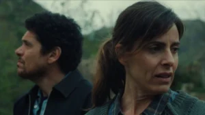 El tráiler de la película 'Enjambre' muestra una película agobiante que tiene todos los ingredientes para gustar a los amantes del thriller.