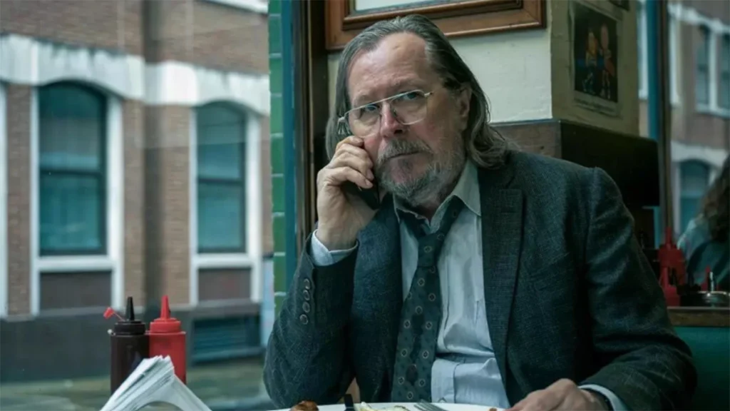 Controlada su adicción al alcohol, Gary Oldman interpreta de forma magistral al Jackson Lamb de 'Slow Horses', cuya temporada 6 se estrena en septiembre en Apple TV.
