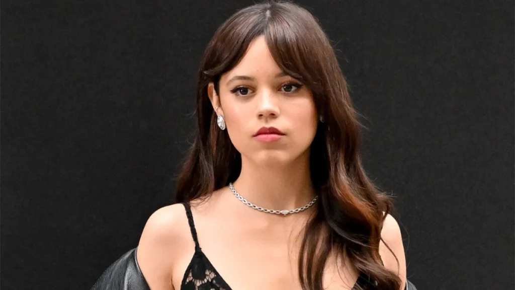 La protagonista de 'Miércoles' en Netflix, Jenna Ortega, confiesa que pensó que aceptar el trabajo acabaría con su carrera. ¡Qué equivocada estaba!