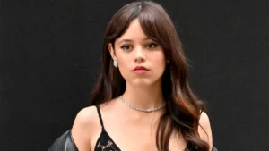 La protagonista de 'Miércoles' en Netflix, Jenna Ortega, confiesa que pensó que aceptar el trabajo acabaría con su carrera. ¡Qué equivocada estaba!