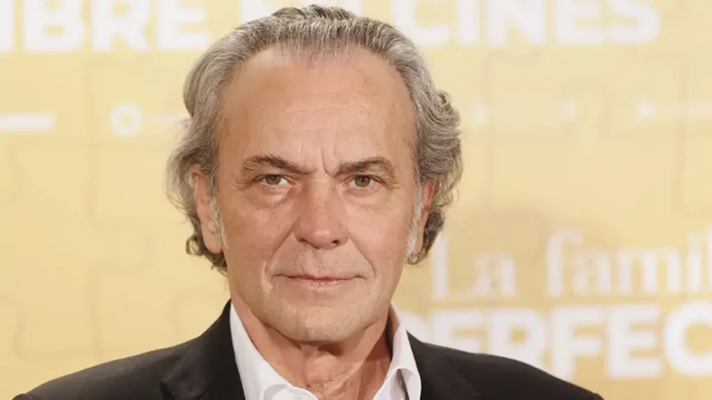 Las mejores series y películas de José Coronado son la mejor muestra de por qué el actor está donde está, ¡y suman un buen número de horas de entretenimiento del bueno!