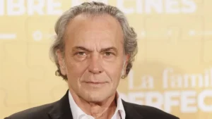 Las mejores series y películas de José Coronado son la mejor muestra de por qué el actor está donde está, ¡y suman un buen número de horas de entretenimiento del bueno!