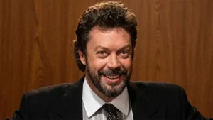 Tim Curry ha muerto, adiós a uno de los rostros y de las voces más icónicos del cine estadounidense.
