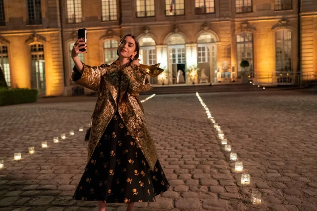 El personaje de Emily Cooper en 'Emily in Paris'.