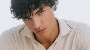 Fernando Líndez es Julián en 'Sunrise: El último amanecer'.