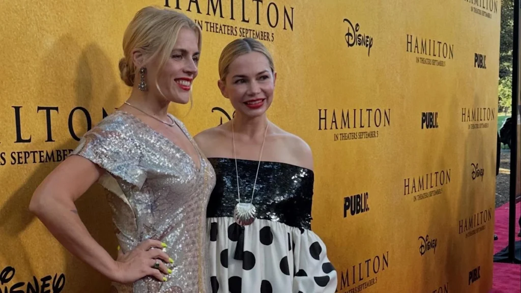 Busy Philipps y su amiga Michelle Williams, actrices de 'Dawson crece'.