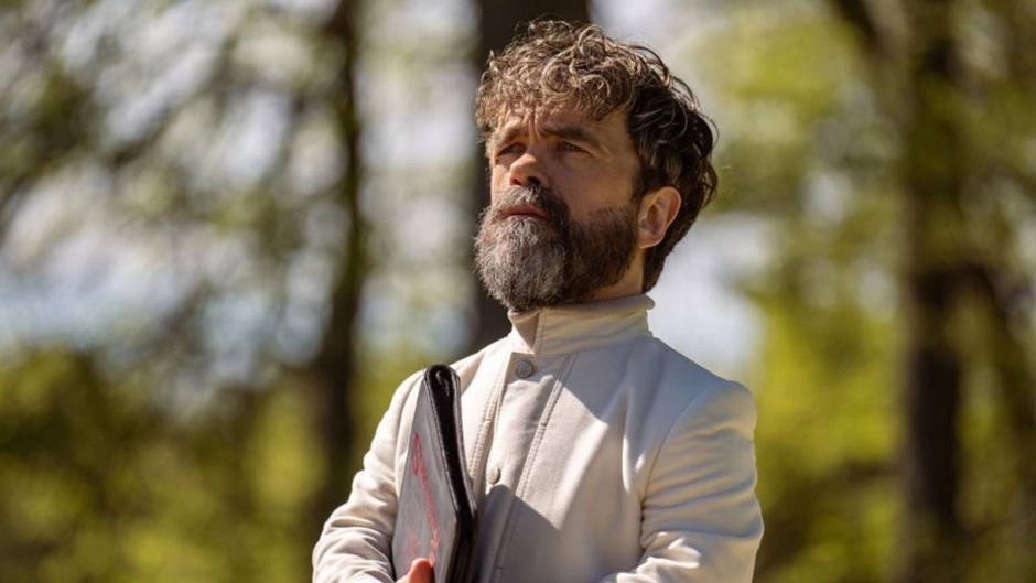 Peter Dinklage es el cestero en 'Wicker'.