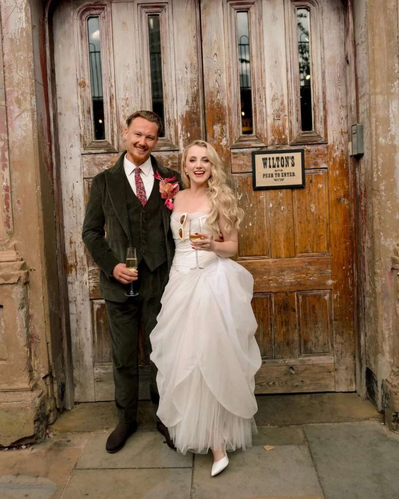 Boda de Evanna Lynch y Denis Skinner.