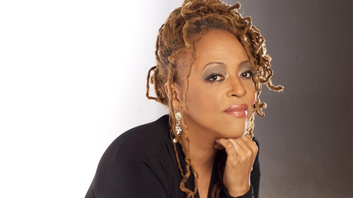 Muere Cassandra Wilson, que prestó su voz a 'True Detective'.