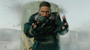 Jim Caviezel es 'Ghost Soldier', un letal exsoldado que vuelve a la acción para defender a sus vecinos de los abusos de una empresas con malas intenciones.