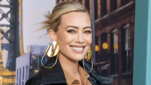 Las mejores películas y series de Hillary Duff demuestran que la cantante nunca ha abandonado del todo su vena interpretativa. ¡Que le dure!
