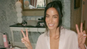 El look de Inés de Ramón con el que demostró que no necesita las películas de Brad Pitt para reclamar su cuota de atención.