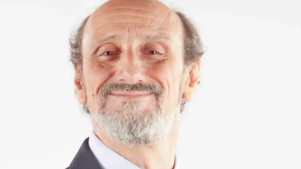 "Pequeña victoria" de José Luis Gil que emocionará a más de uno tras meses de dura lucha por el ictus que sufrió el actor.