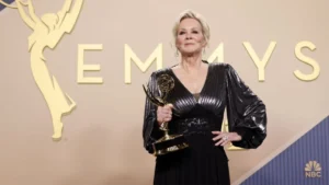 La gran triunfadora de los Emmys 2026: Jean Smart demuestra su maestría llevándose el 5º Emmy por 'Hacks', ¡a premio por temporada de la serie!