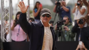Orlando Bloom en San Sebastián, ¡primera gran estrella en llegar al Festival de Cine!