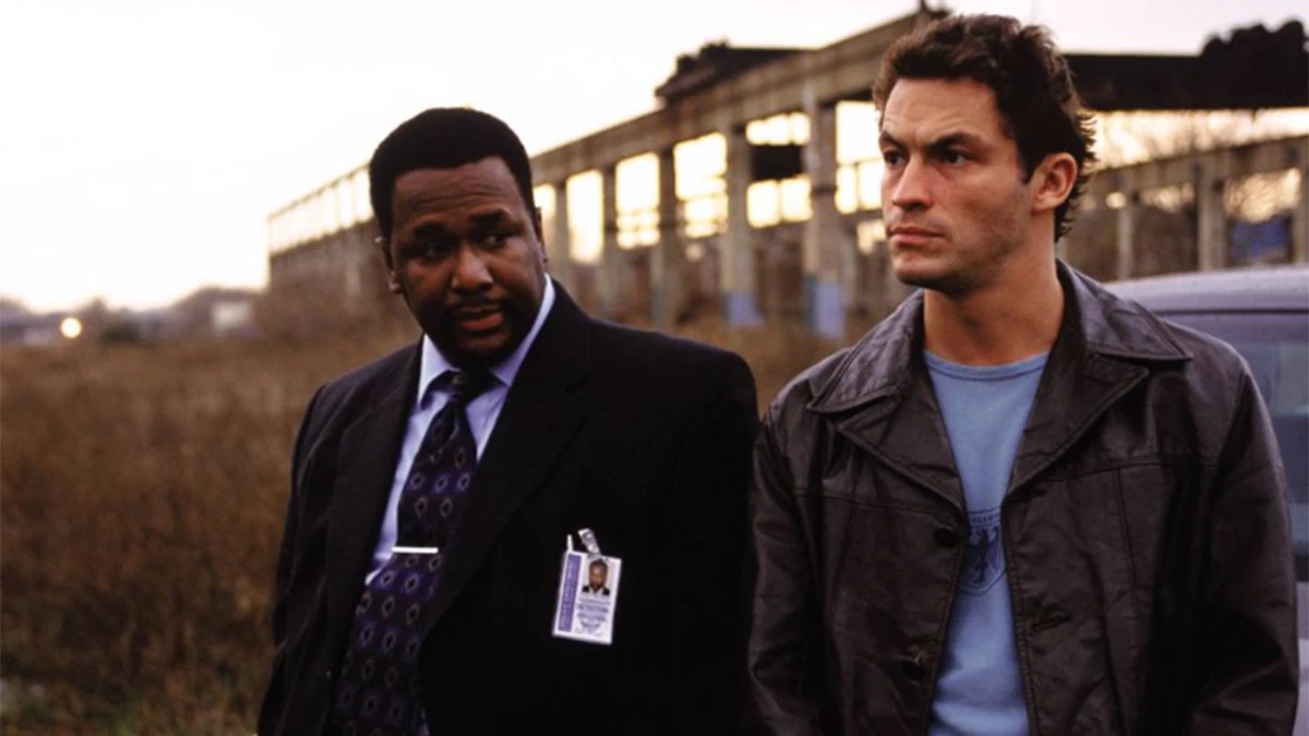 'The Wire' es la segunda mejor serie del siglo XXI, solo superada por 'Breaking Bad'. ¡Descubre cuáles conforman el top 10 de mejores series de este siglo y por qué no está 'Los Soprano'!