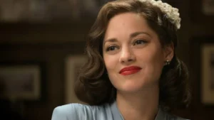 Marion Cotillard, en 'Aliados', que protagonizó junto a Brad Pitt.