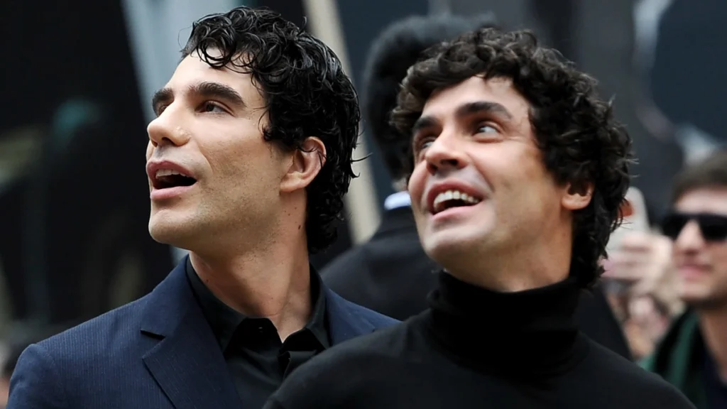 Javier Calvo y Javier Ambrossi, en el Festival de Toronto.