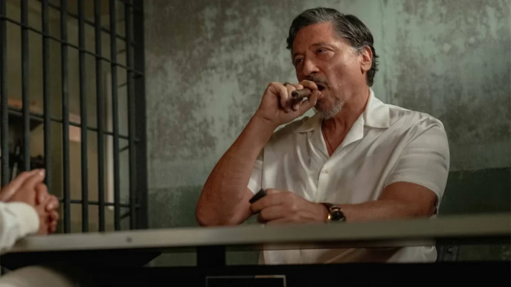 Carlos Bardem habla de su infancia entre sets de rodaje y con especial cariño de su madre, Pilar Bardem.