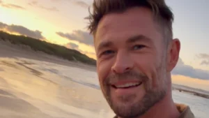 El actor australiano comparte una pena con Elsa Pataky: los hijos de Chris Hemsworth, de 13 y 11 años, cada vez quieren pasar menos tiempo con ellos.