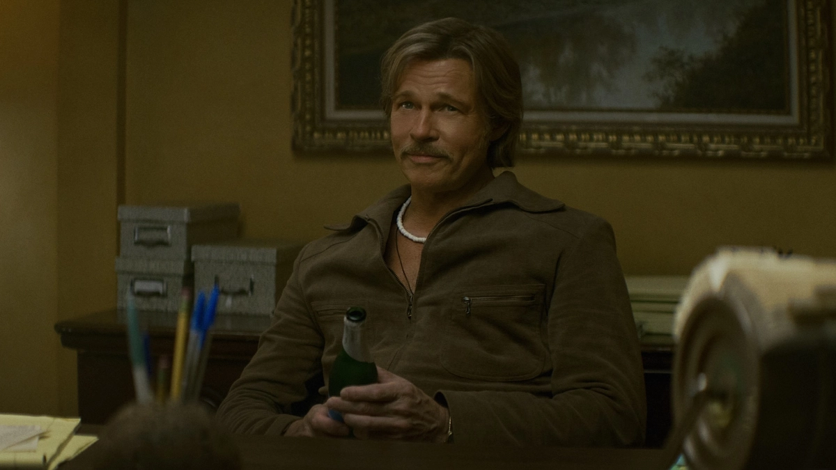 Brad Pitt, como Cliff Booth.