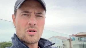 Erik von Detten, demandado por, presuntamnete, vender oro por encima de su precio a un matrimonio de jubilados.