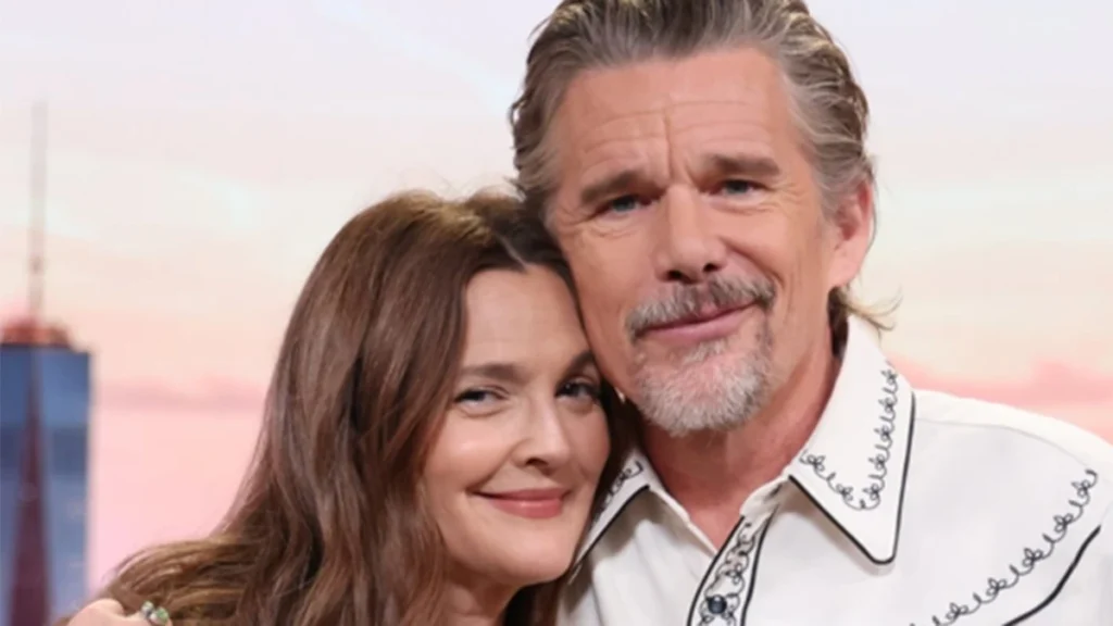 Ethan Hawke y Drew Barrymore comparten un gran momento televisivo. ¡Se conocen tras toda una vida deseándolo!