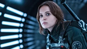 La actriz Felicity Jones cumple 43 años y hacemos un repaso por sus mejores películas. ¡Seguro que no las has visto todas!