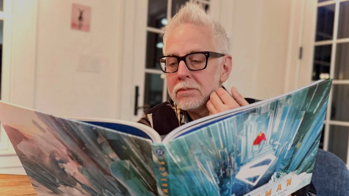 El primer montaje de 'Man of Tomorrow', que se estrena en julio de 2027, está a punto. ¡Y James Gunn confiesa que ya está escribiendo su próxima película!
