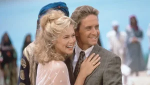 No estábamos locos, lo acaba de confirmar él mismo con permiso de ella: ¡Michael Douglas y Kathleen Turner sí estuvieron liados durante el rodaje de 'Tras el corazón verde'!
