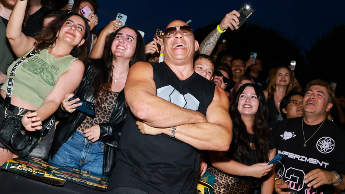 Visto su éxito en cines, nos atrevemos a decir que la serie de 'Fast & Furious' incluso ha tardado en llegar. Eso sí, ¡no la veremos antes de dos años!