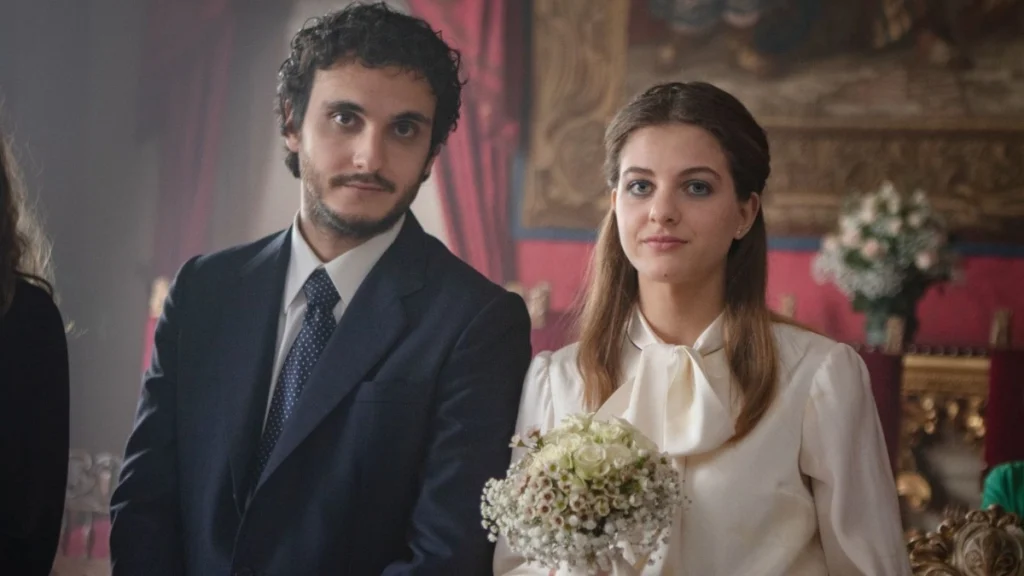 La boda de Elena y Pietro provoca un conflicto.