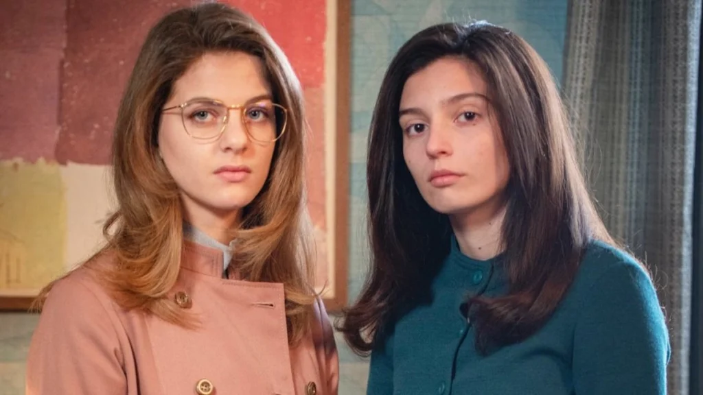 ¿Qué le pasa a Lila y por qué necesita a Elena?